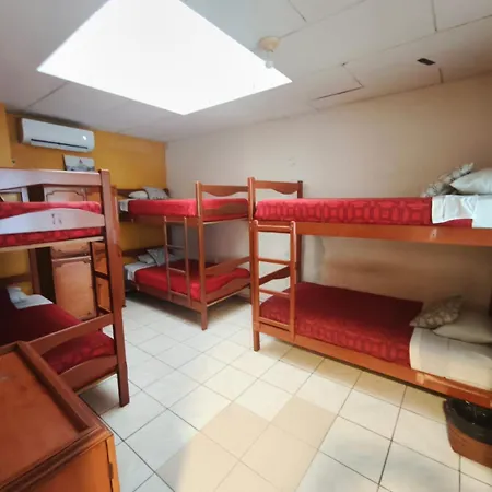 Flying Dog Hostel Iquitos-3