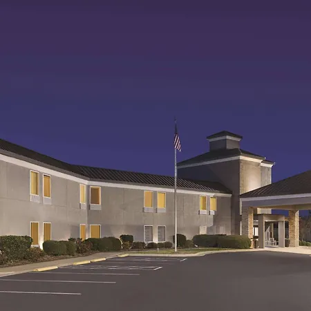 Country Inn & Suites By Radisson, Dunn I-95-3