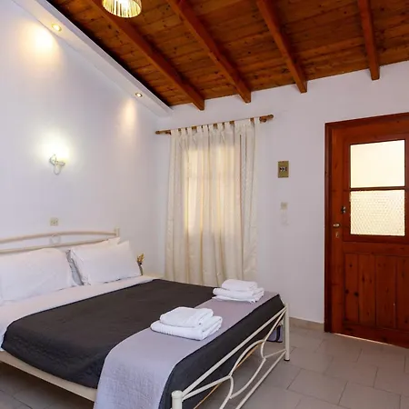 Wilde Rose Hotel-3
