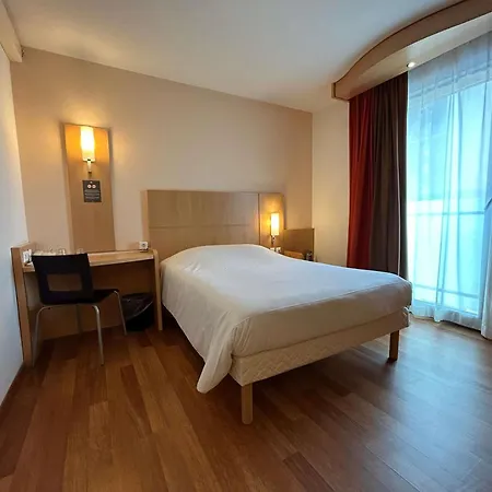 ibis Esch Belval-3