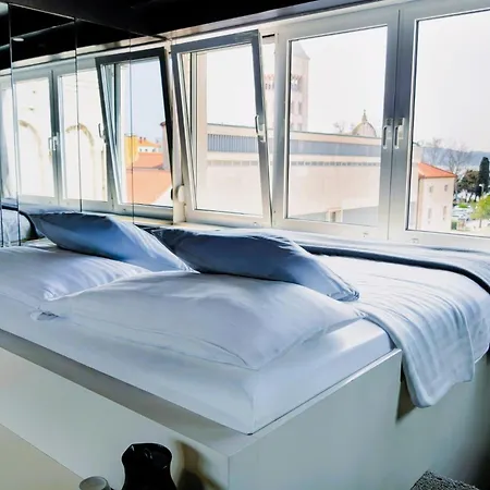 Boutique Hostel Forum-2