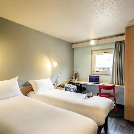 Ibis Bourges Centre, Hotel Restaurant-3