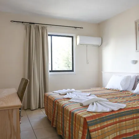 Senator Hotel Apartments - Adults Only-3
