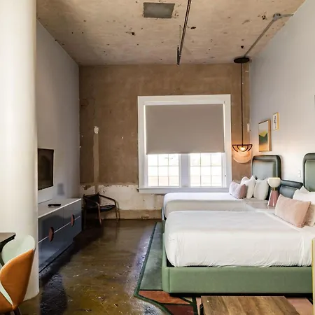 Canvas Hotel Dallas-3