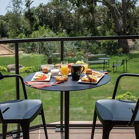 ibis Styles Porto Vecchio-3