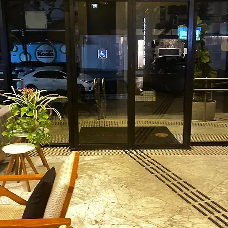 Apartamento dentro de Hotel jardins limpeza todo dia c manobrista-3