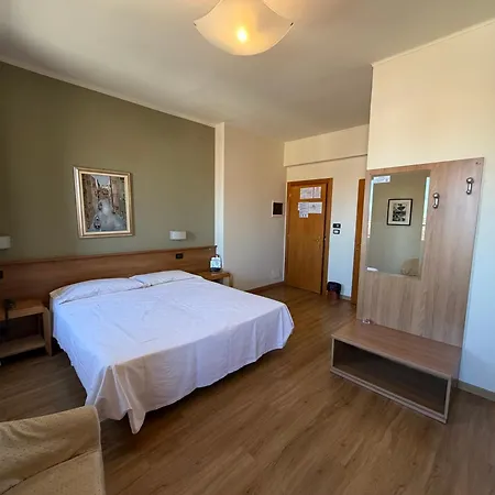 Hotel Lux-3