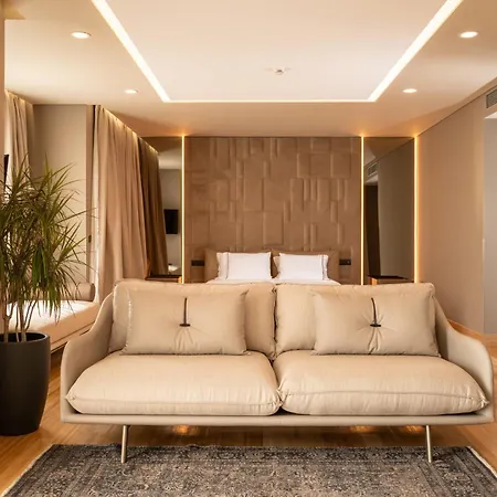 Kraal Hotel Vlore-2
