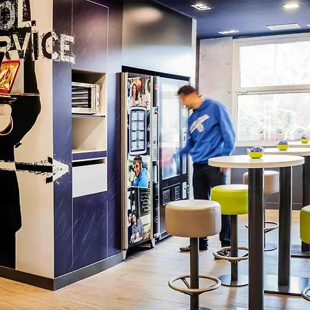 Ibis Budget Barcelona Sant Andreu De La Barca-3