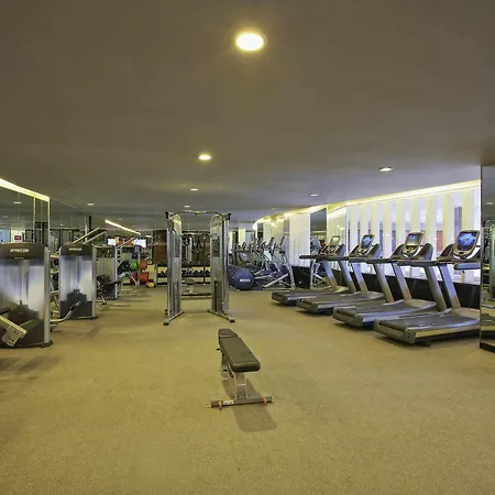 Novotel Kolkata Hotel And Residences-2
