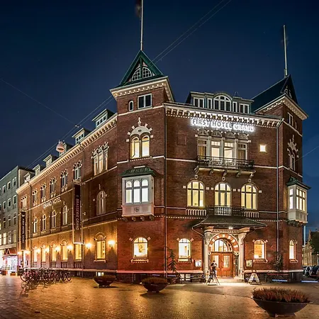 First Hotel Grand-3