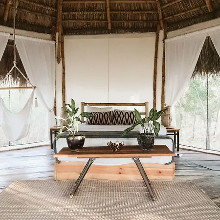Dreamsea Surf Resort Nicaragua-2