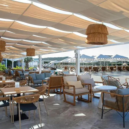 Mangia'S Sardinia Resort, Autograph Collection-2