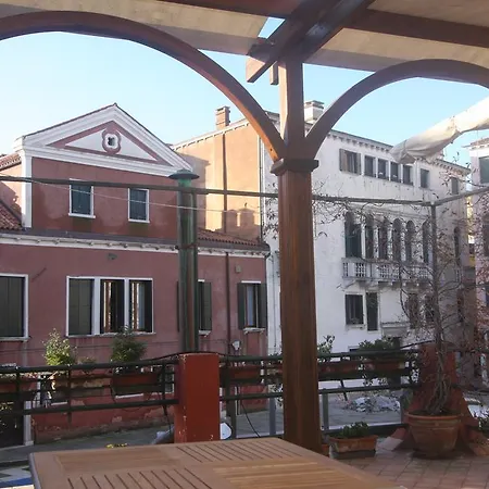 Hotel Dalla Mora-3