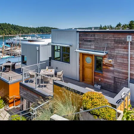 Island Inn At 123 West-2