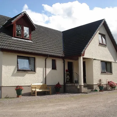 Thistle Cottage-2