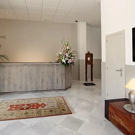 Hostal Tarifa -Recepcion abierta las 24h--2