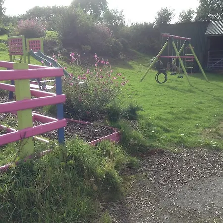 Glan Llyn Farm House-2