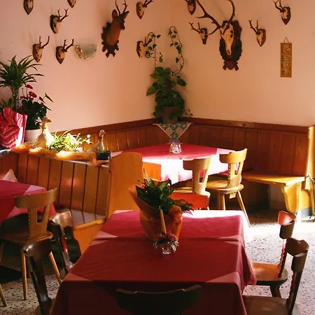 Niederhof-2