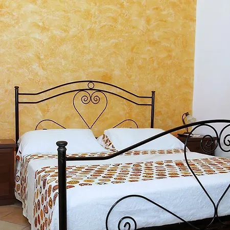 A Casa Di Silvia B&B-3
