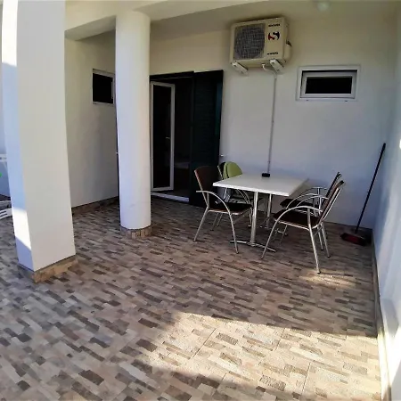 Guesthouse Raffaello-2