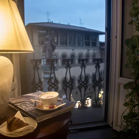 Tornabuoni View-2