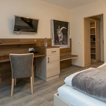 Hotel am Wald-3
