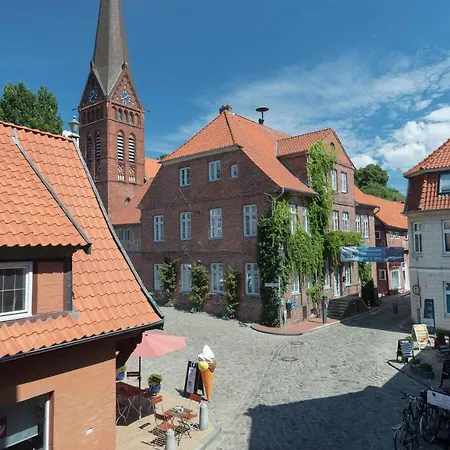 Gästehaus Von Herzen-3