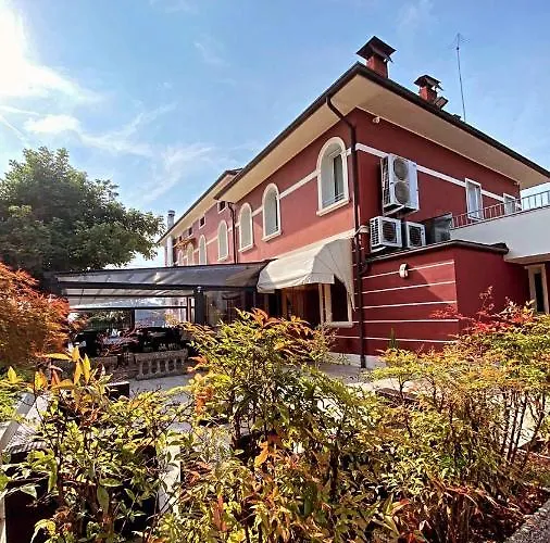 Casa degli ospiti: Locanda Damaro