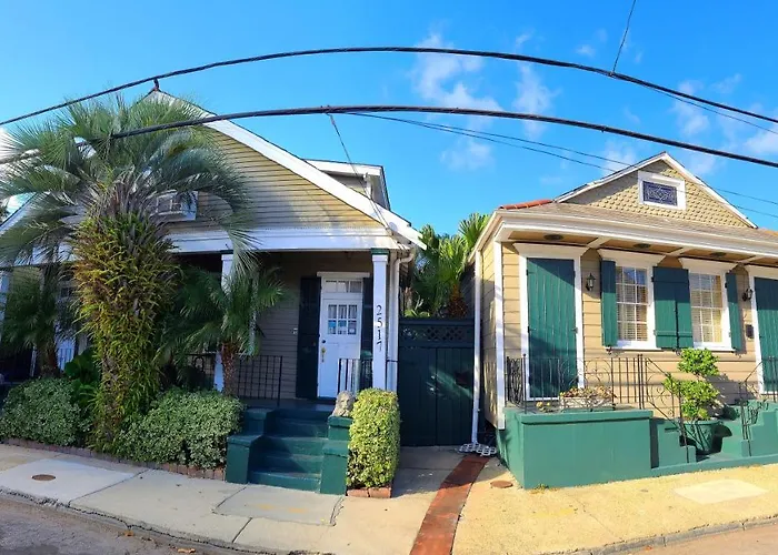 B&B only: Lions Inn Bed & Breakfast