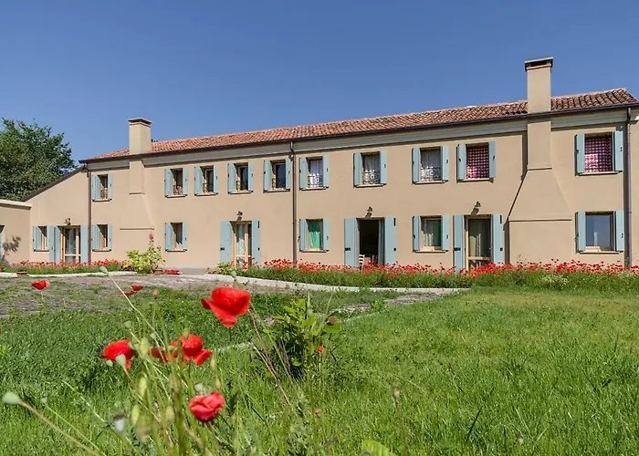 Albergo centrale: B&B Corte Vignazza