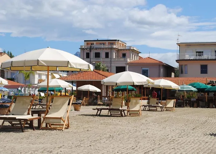 3 star hotels Villa Tina