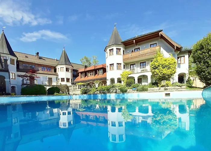 Hotel mit Pool: Gasthof Hotel Doktorwirt