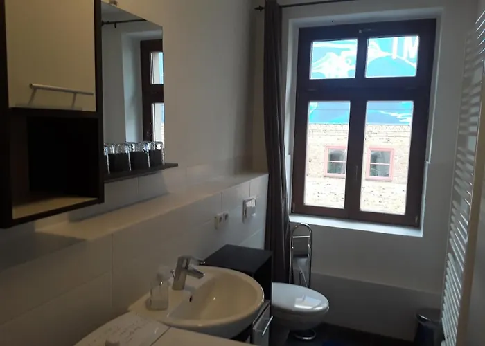 Ferienvermietung: Ferienwohnung In Lindenau