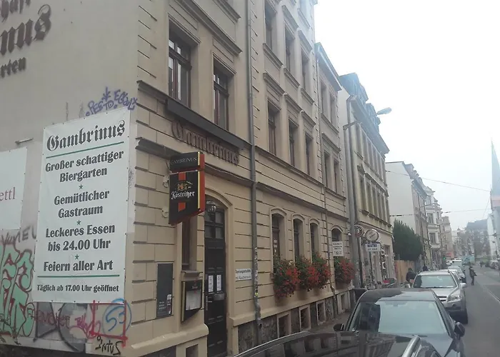 Ferienvermietung: Ferienwohnung In Lindenau