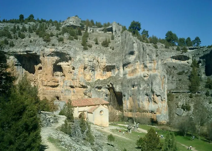 Cabina: Fuente del Pino Cañón de Río Lobos