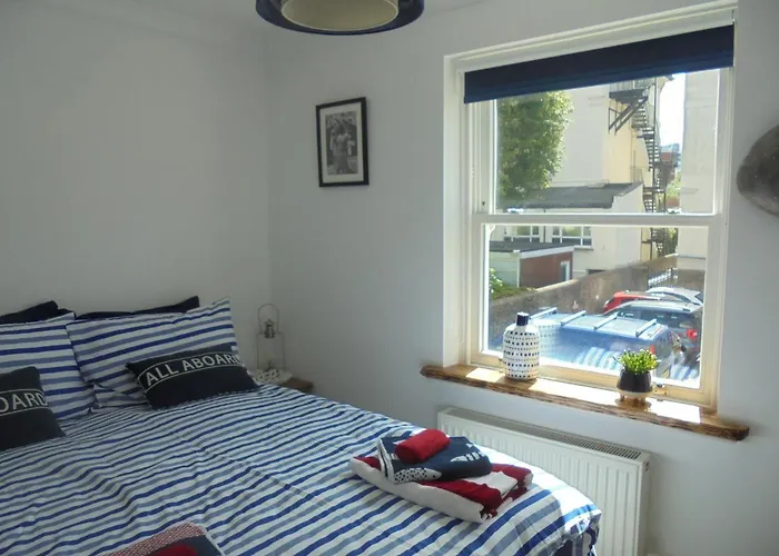 Apartments Beach House Holiday s