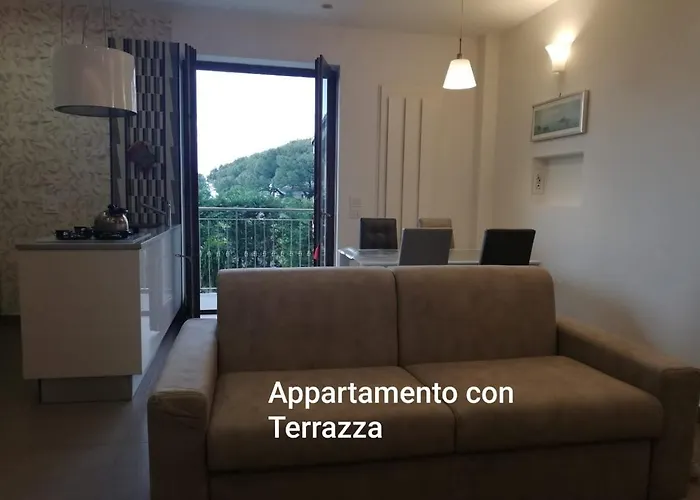 Nanadom Apartment