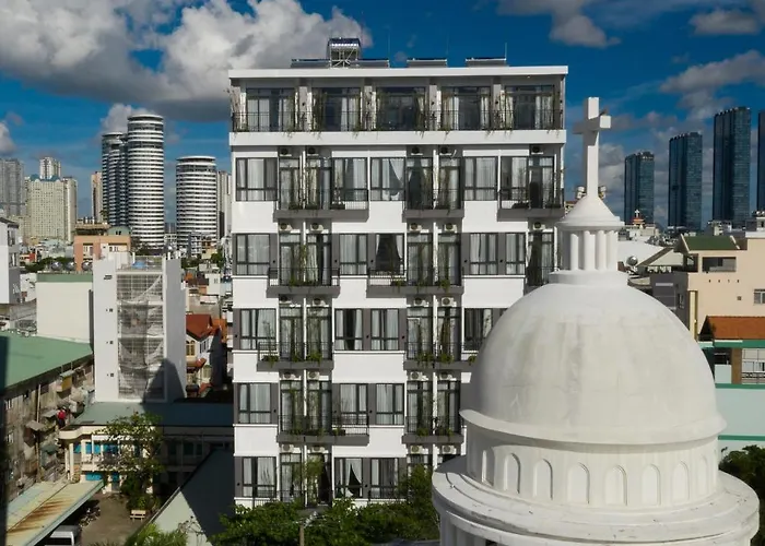 Kunkin Luxury Hotel & Apartment