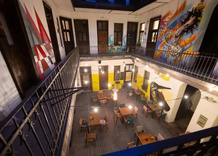 Hostel Cornel