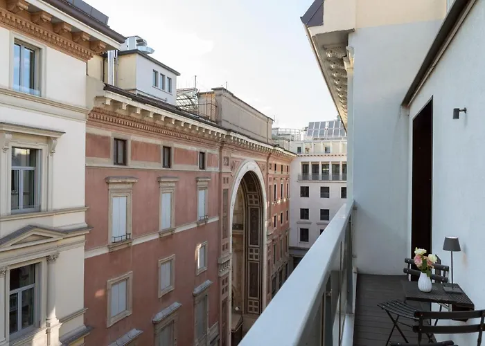 Apartment: Bmore Duomo - Luxury Apartments Near Duomo