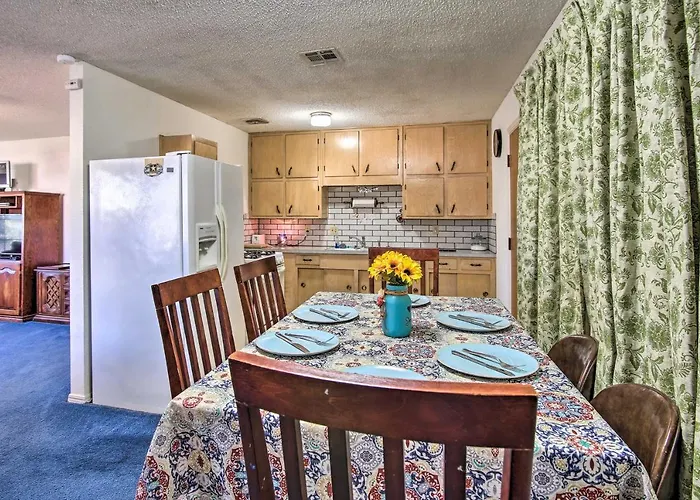 Dog-Friendly Bartlesville Retreat W/ Yard!