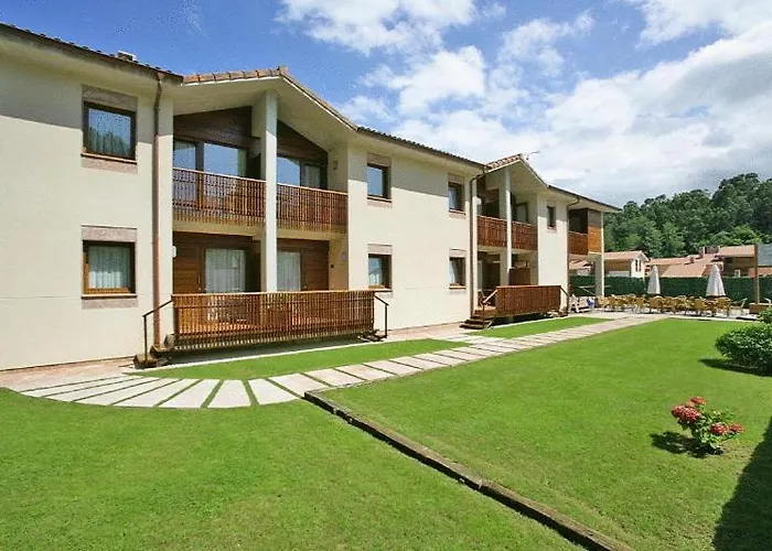 Apartamentos La Barzana