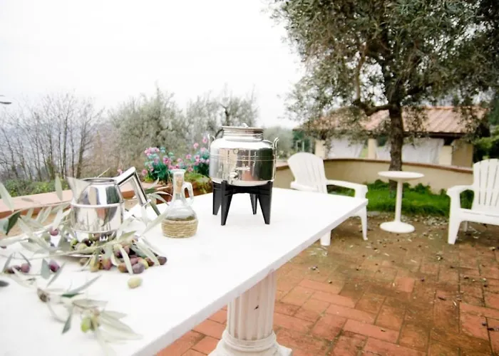 Podere Belvedere - Villa With Private Swimming-Pool By Charming Italy Tour