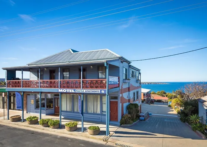 Heritage House & Units