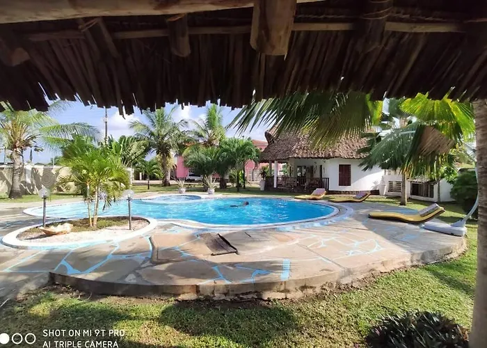 Dadida'S Pool Cottage