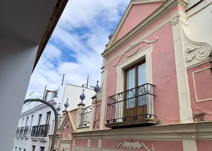 Hotel cerca del colegio: Home Francos 22.