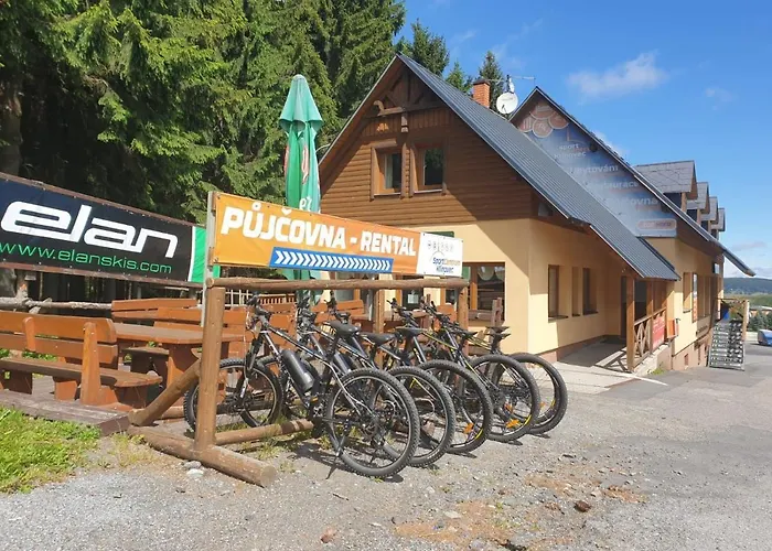 Familienhotel: Sportcentrum Klinovec
