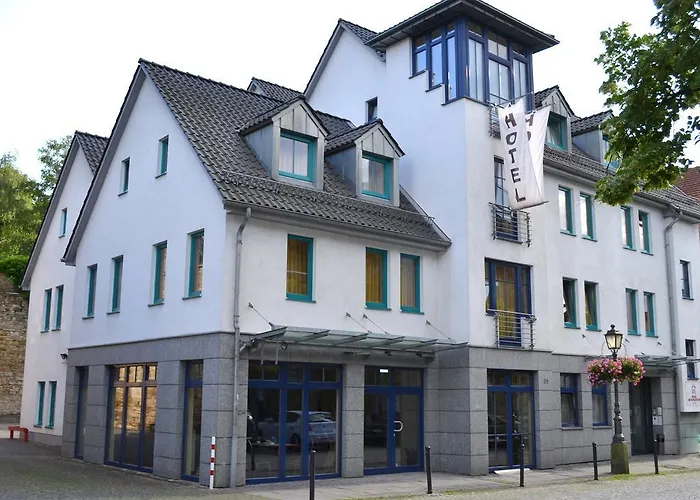 Am Schlosstor
