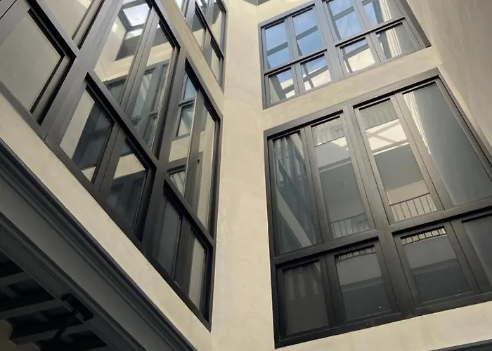 Hotel cerca del colegio: Oma Cadiz Apartments